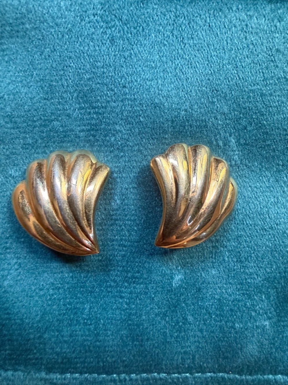 Gold-Tone Shell Clip-On Earrings